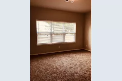 3104 Gillespie Street, Greenville, TX 75401 - Photo 3
