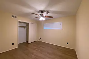 7406 Walling Ln, Dallas, TX 75231 - Photo 9