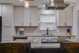 2212 Kevin Ct, Irving, TX 75060 - Photo 11