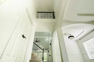 408 Misty Ln, Lewisville, TX 75067 - Photo 7