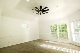 408 Misty Ln, Lewisville, TX 75067 - Photo 15