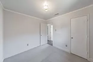 509 Benedict Ln, Arlington, TX 76002 - Photo 11