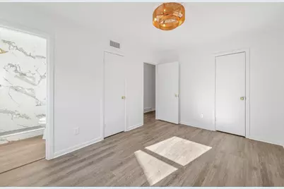 5465 Wayside Avenue, Fort Worth, TX 76134 - Photo 13