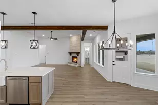 810 Valley Ridge Rd, Van Alstyne, TX 75495 - Photo 27