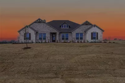 810 Valley Ridge Road, Van Alstyne, TX 75495 - Photo 1