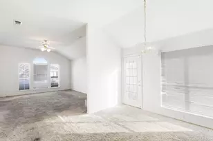 713 Azalea Ln, Cedar Hill, TX 75104 - Photo 7