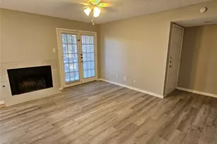 5750 Phoenix Dr, Dallas, TX 75231 - Photo 5