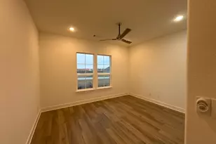 808 Valley Ridge Rd, Van Alstyne, TX 75495 - Photo 5