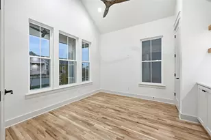 321 Garrett Wy, Midlothian, TX 76065 - Photo 9