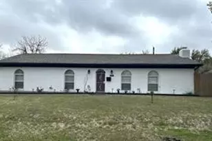 1313 Lyric Dr, Fort Worth, TX 76134 - Photo 1