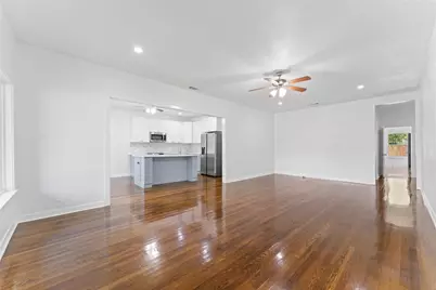 2405 Monroe Street, Commerce, TX 75428 - Photo 7