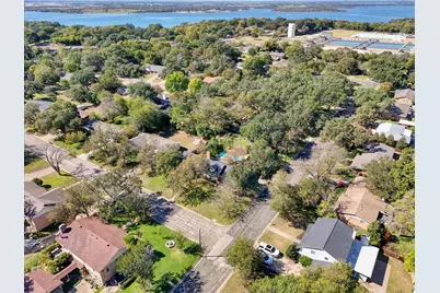 5601 Woodcastle Street, Waco, TX 76710 - Photo 33