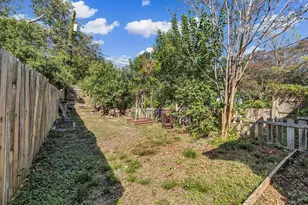 5601 Woodcastle St, Waco, TX 76710 - Photo 31