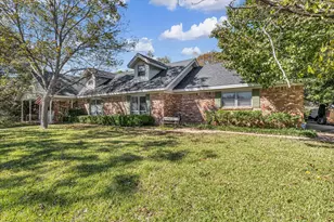 5601 Woodcastle St, Waco, TX 76710 - Photo 3