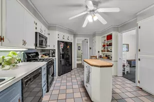 5601 Woodcastle St, Waco, TX 76710 - Photo 11