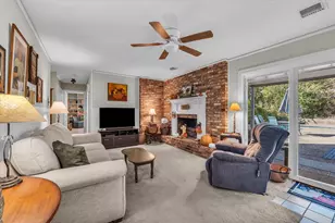 5601 Woodcastle St, Waco, TX 76710 - Photo 13