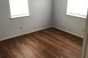 221 Addison St, Lake Dallas, TX 75065 - Photo 9