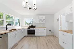 3229 Meadow Oaks Dr, Haltom City, TX 76117 - Photo 5