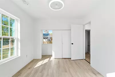 3229 Meadow Oaks Drive, Haltom City, TX 76117 - Photo 21