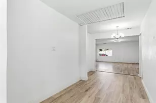 3229 Meadow Oaks Dr, Haltom City, TX 76117 - Photo 11