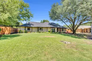 105 Buffalo Creek Cir, Waxahachie, TX 75165 - Photo 23