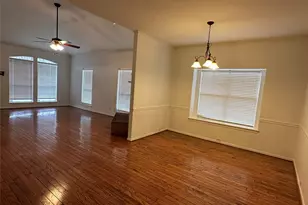 1233 Buehler Ct, Lewisville, TX 75067 - Photo 5