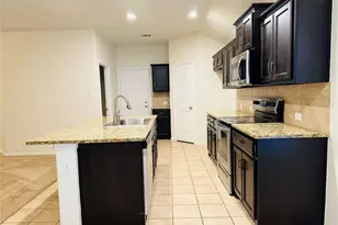 9328 Castorian Dr, Fort Worth, TX 76131 - Photo 9