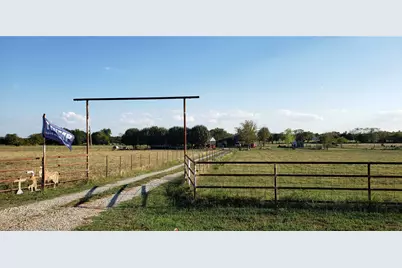 806 N Fm 1752, Savoy, TX 75479 - Photo 3