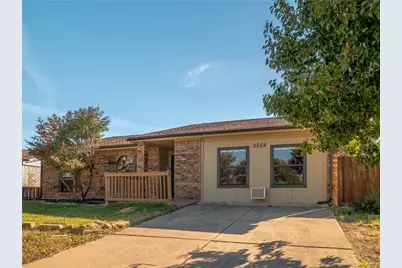 5525 Rearn Drive, The Colony, TX 75056 - Photo 3