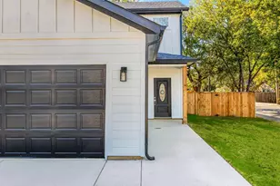 1207 Florence St, McKinney, TX 75069 - Photo 3