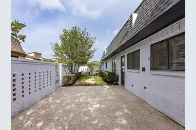 4304 Forest Bend Road, Dallas, TX 75244 - Photo 15