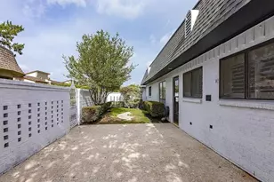 4304 Forest Bend Rd, Dallas, TX 75244 - Photo 15