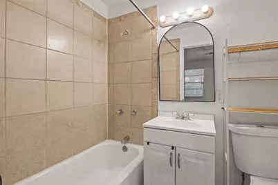 2007 E Park Row Drive, Arlington, TX 76010 - Photo 17