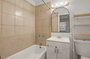 2007 E Park Row Dr, Arlington, TX 76010 - Photo 17