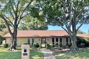 2626 Shoreline Dr, Sherman, TX 75092 - Photo 1