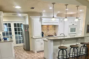 2626 Shoreline Dr, Sherman, TX 75092 - Photo 3