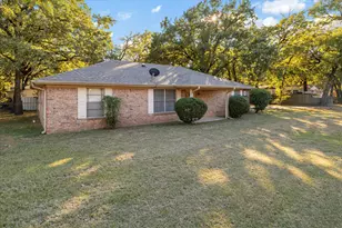 10714 Grove Oaks Blvd, Dallas, TX 75217 - Photo 7
