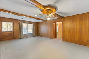 10714 Grove Oaks Blvd, Dallas, TX 75217 - Photo 9