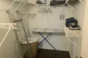 7431 Holly Hill Dr, Dallas, TX 75231 - Photo 17