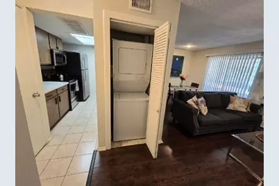 7431 Holly Hill Drive #221, Dallas, TX 75231 - Photo 7