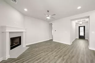 272 Sparkling Spgs Dr, Waxahachie, TX 75165 - Photo 11