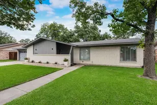 2003 Cypress St, Gainesville, TX 76240 - Photo 3