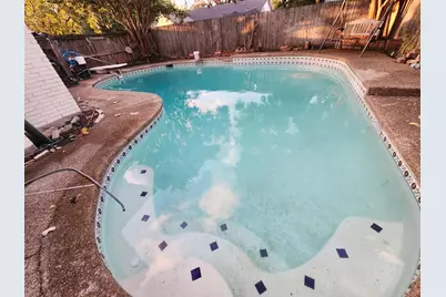 838 Pinehill Lane, Grand Prairie, TX 75052 - Photo 1