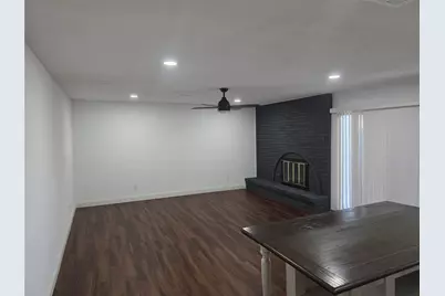 838 Pinehill Lane, Grand Prairie, TX 75052 - Photo 9