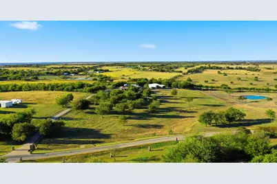 135 Serrano Court, Weatherford, TX 76087 - Photo 35