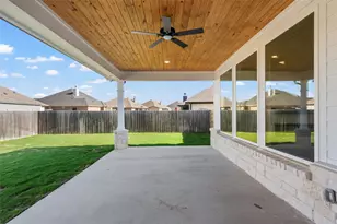 916 Morgan St, Hewitt, TX 76643 - Photo 27