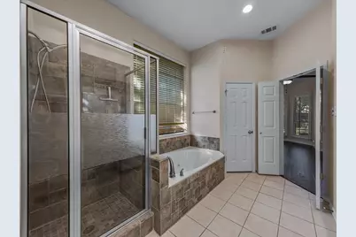 8501 Mustang Drive, Irving, TX 75063 - Photo 15