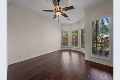 8501 Mustang Drive, Irving, TX 75063 - Photo 13