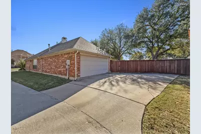 8501 Mustang Drive, Irving, TX 75063 - Photo 25