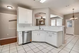 8308 Ram Ridge Rd, Fort Worth, TX 76137 - Photo 11